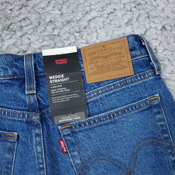 Levi's Premium Wedgie Straight Fit Medium Wash Blue Stretch Size 25x28 High Rise - Picture 4 of 10